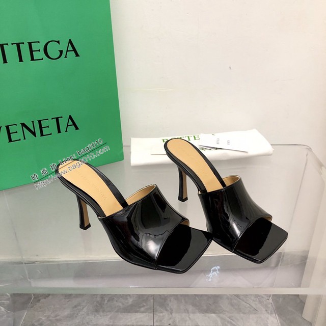BOTTEGA VENETA高端時尚女鞋 寶緹嘉漆皮版2022-22早春最新高跟涼鞋拖鞋 dx3547